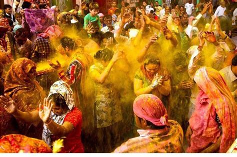 印度洒红节，赴一场充满色彩的旅行