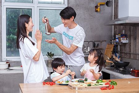 给父母做饭晒朋友圈[共46段]