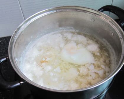 坐月子能吃米酒煮蛋吗