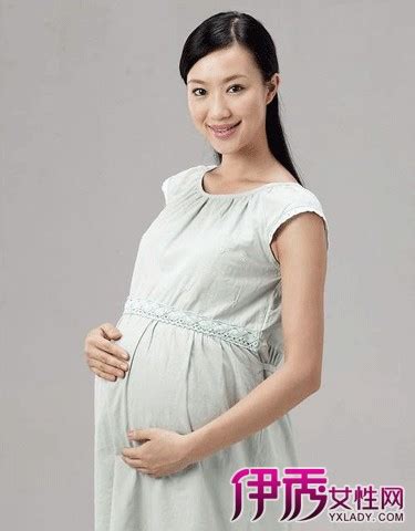 怀孕最早期乳房会增大吗