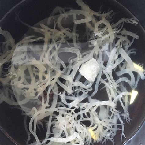 燕窝煮化水了还能吃吗