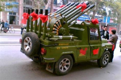 我想買(mǎi)個(gè)車(chē)載禮炮,得多少啊?還有212的禮炮車(chē)用一天多錢(qián)?