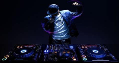 制作DJ的软件用哪一个最好!