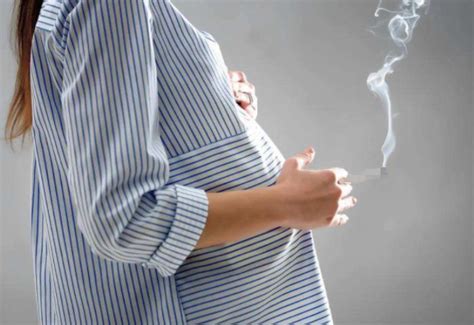 孕期吸二手烟的危害