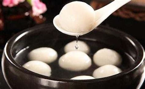 怎么做米酒小湯圓~