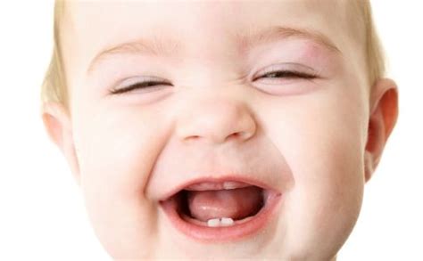 孕妇口腔溃疡对宝宝有影响吗