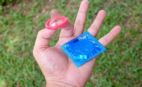 女用避孕套用法的说明