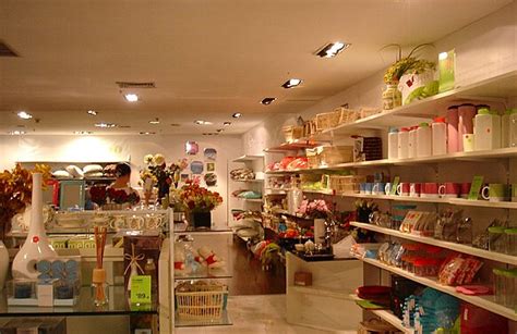 家居飾品批發(fā)進(jìn)貨網(wǎng)在那里的比較好些?