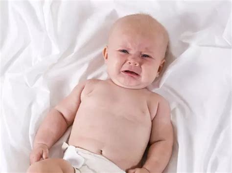 胎宝宝在肚子里活跃说明发育好吗