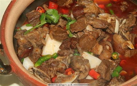 吃狗肉不能和什么东西同时吃
