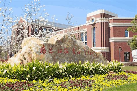 在学院桥去机场怎么坐大巴或地铁?