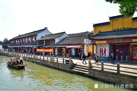 这座古镇位于浙闽赣三省交界处，被誉为枫溪锁钥，名字很怪
