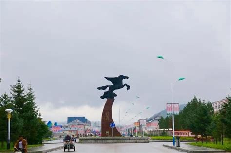 莫尔道嘎“绿星”文化广场