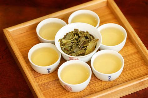 普洱茶生茶有什么功效..熟茶有什么区别...哪个好