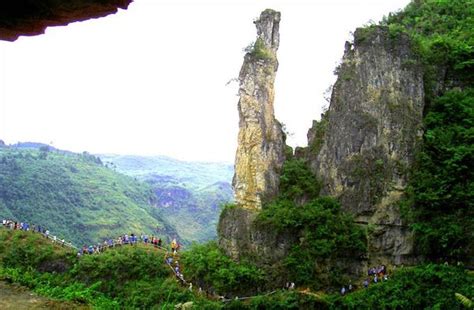 乌龙山在什么地方?