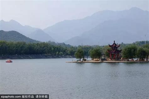 国庆出游：北京的第一抹秋色