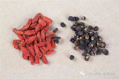 黑色的枸杞和红色的枸杞有什么区别