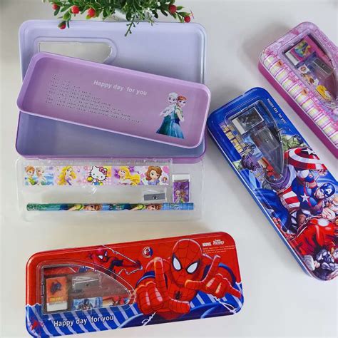 文具盒里的诉苦_童话作文300字[精选10篇]