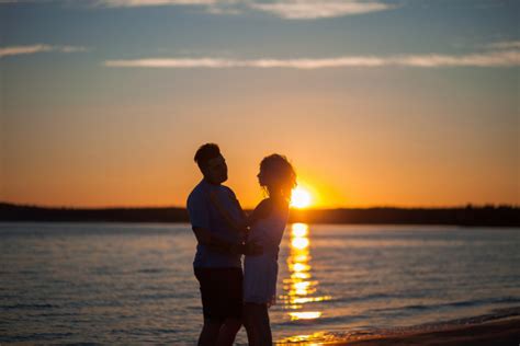 幸福情感语录(优秀44句)