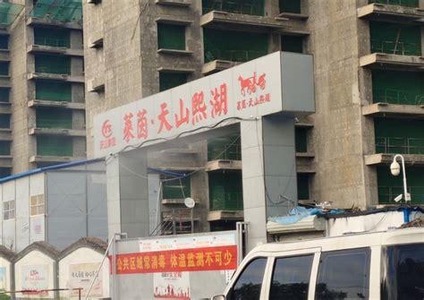 赞美新建楼房的句子