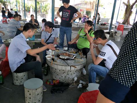 记一次有意义的活动——吃烧烤【汇总6则】