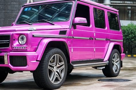 奔驰粉色车 奔驰粉色车是什么型号