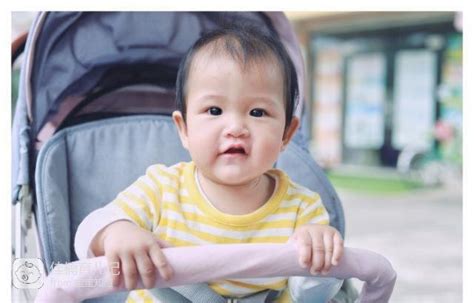 孩子生病了家长很担心说说
