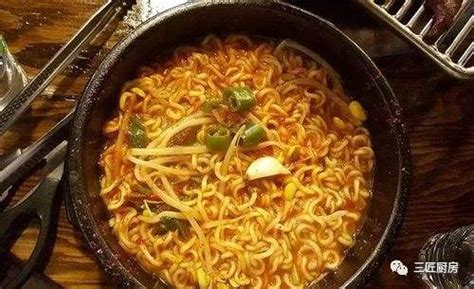 100g大白菜和柠檬哪个维C含量更高