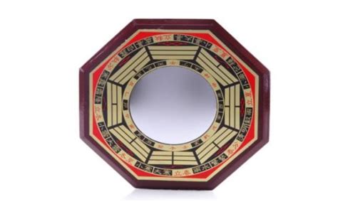 大門口上方能掛八卦鏡嗎