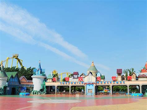 游欢乐世界-游记作文300字[共8篇]