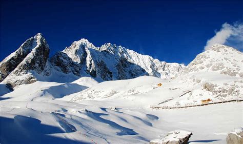 玉龙雪山在哪?
