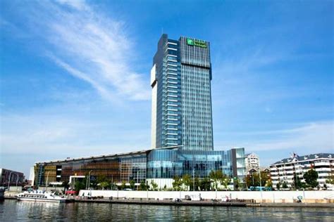 天津海河假日大酒店是几星