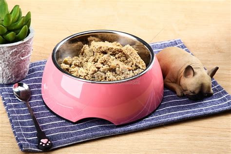 寵物糧食是怎么做出來的？主要用什么配料？