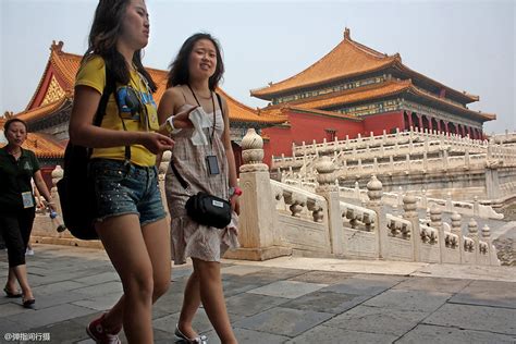 中国去年入境游客1.4亿，老外被中国发达程度吓到，表示不想走了