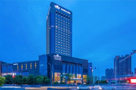 上海j hotel酒店一天多少钱