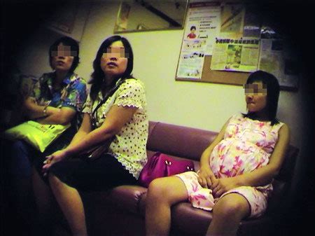 内地孕妇去香港生孩子