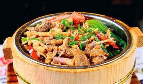 中式快餐中的木桶饭是怎么蒸出来的
