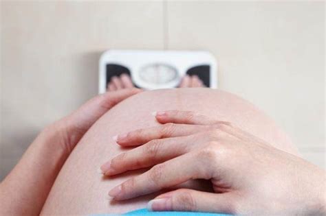 孕妇增重60斤出生婴儿才6斤