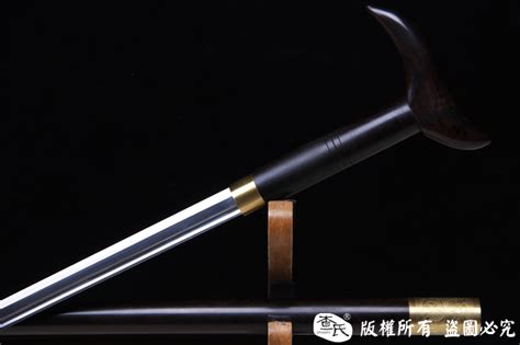 想在網(wǎng)上買(mǎi)一把精品漢劍,不知道哪里賣(mài)的比較便宜而且質(zhì)量要好的?