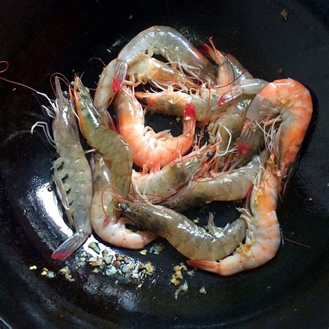 鲜美入味的油焖大虾做法