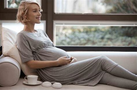 孕妇可以做仰卧起坐吗