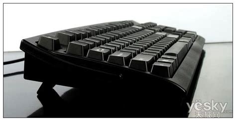 机械键盘什么是 黑轴 什么是茶轴