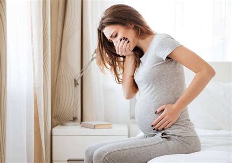 如何缓解怀孕时的腰酸背痛
