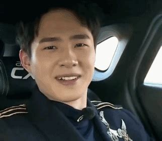 周深演唱心无旁骛之吻歌词