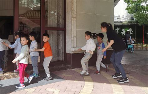 幼儿园安全工作应急预案措施