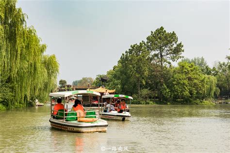 江苏最美丽的湖泊，和杭州西湖齐名，因唐诗闻名世界
