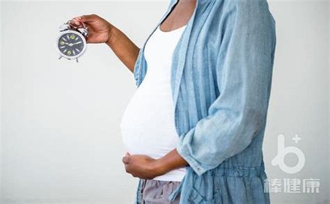孕期补充营养素要分阶段进行
