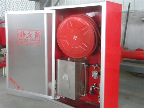 消防箱英语怎么说?是fire protection box么?