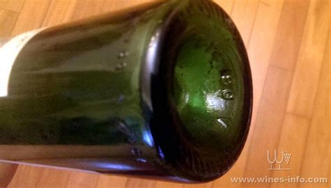 啤酒里有沉淀物 算正常么 ?