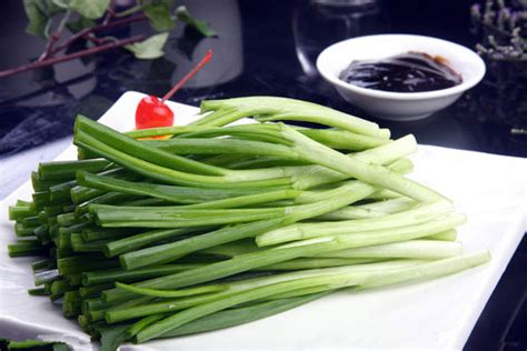 哺乳期可以吃葱吗